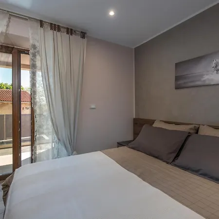 2 Bedroom In Barban Juricev Kal